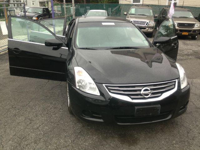 2012 Nissan Altima Pickupslt Quad Cab SWB 4WD 4x4 Truck