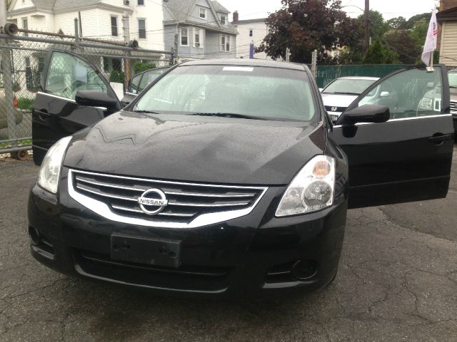 2012 Nissan Altima Pickupslt Quad Cab SWB 4WD 4x4 Truck