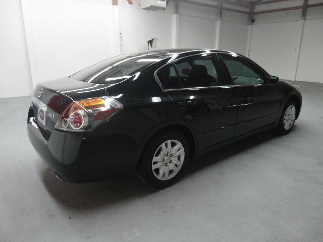 2012 Nissan Altima Pickupslt Quad Cab SWB 4WD 4x4 Truck