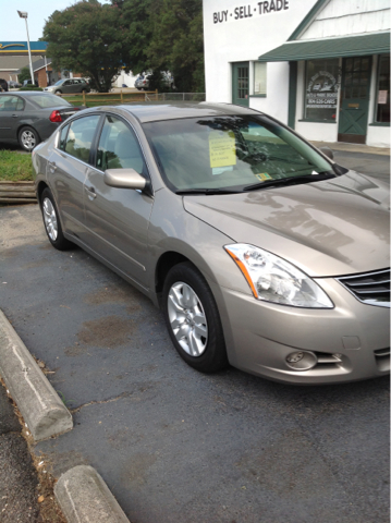 2012 Nissan Altima Pickupslt Quad Cab SWB 4WD 4x4 Truck