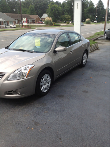 2012 Nissan Altima Pickupslt Quad Cab SWB 4WD 4x4 Truck