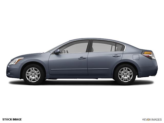 2012 Nissan Altima 4WD Crew Cab 140.5 Laramie