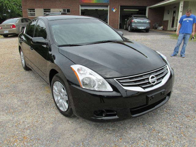 2012 Nissan Altima Pickupslt Quad Cab SWB 4WD 4x4 Truck