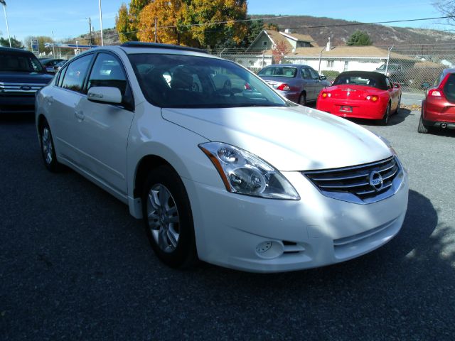 2012 Nissan Altima Pickupslt Quad Cab SWB 4WD 4x4 Truck