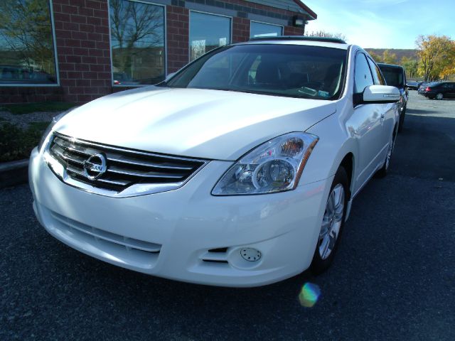 2012 Nissan Altima Pickupslt Quad Cab SWB 4WD 4x4 Truck