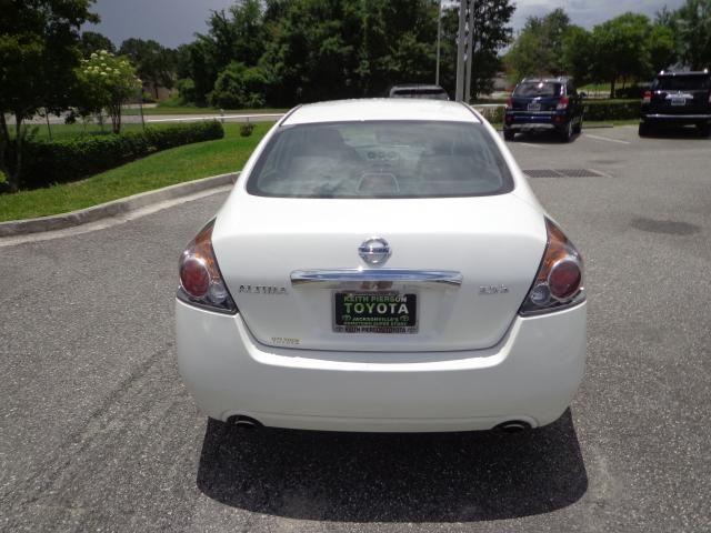 2012 Nissan Altima GS-R