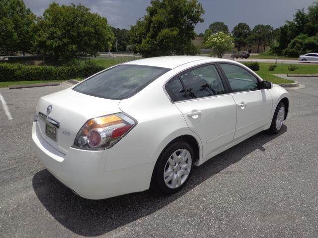 2012 Nissan Altima GS-R