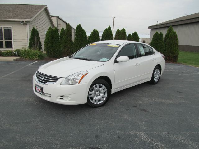 2012 Nissan Altima Pickupslt Quad Cab SWB 4WD 4x4 Truck