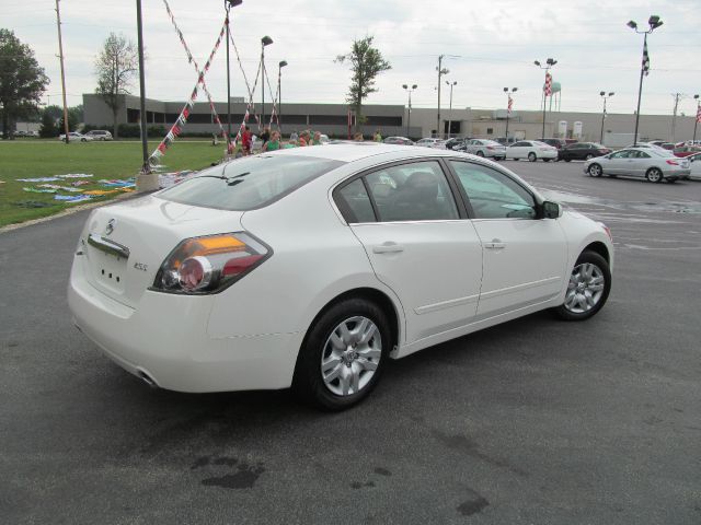 2012 Nissan Altima Pickupslt Quad Cab SWB 4WD 4x4 Truck