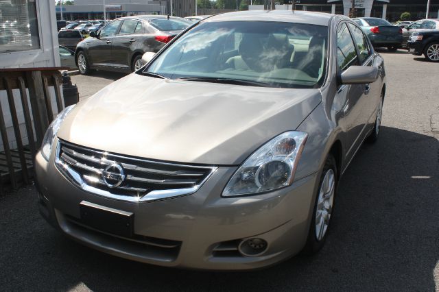 2012 Nissan Altima Pickupslt Quad Cab SWB 4WD 4x4 Truck