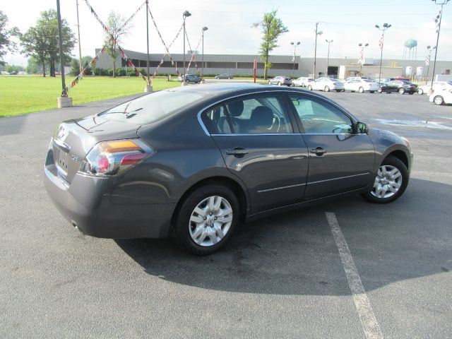 2012 Nissan Altima Pickupslt Quad Cab SWB 4WD 4x4 Truck