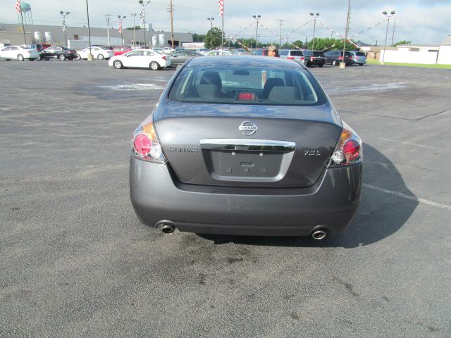 2012 Nissan Altima Pickupslt Quad Cab SWB 4WD 4x4 Truck