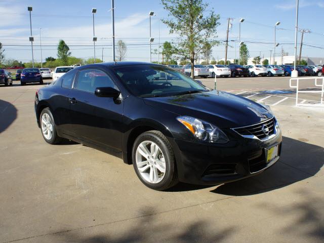 2012 Nissan Altima Pickupslt Quad Cab SWB 4WD 4x4 Truck