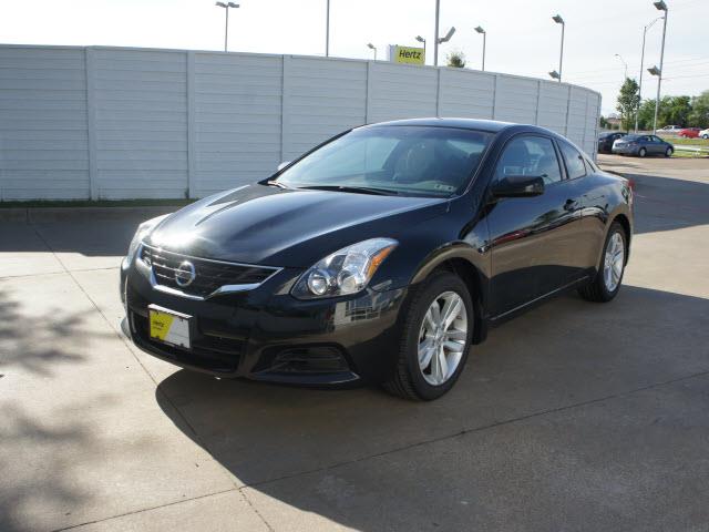 2012 Nissan Altima Pickupslt Quad Cab SWB 4WD 4x4 Truck