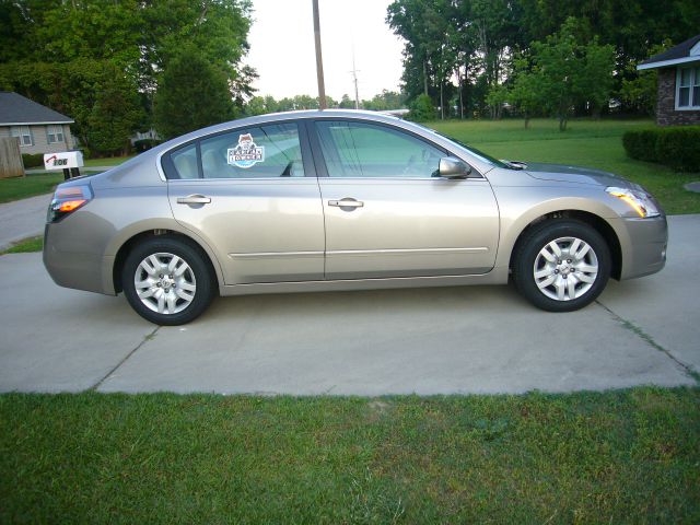 2012 Nissan Altima Pickupslt Quad Cab SWB 4WD 4x4 Truck