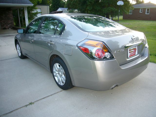 2012 Nissan Altima Pickupslt Quad Cab SWB 4WD 4x4 Truck