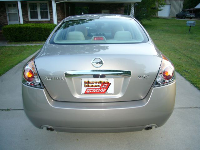 2012 Nissan Altima Pickupslt Quad Cab SWB 4WD 4x4 Truck