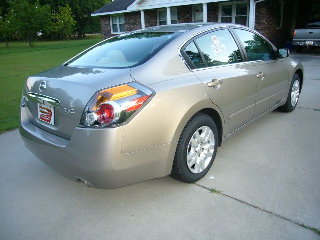 2012 Nissan Altima Pickupslt Quad Cab SWB 4WD 4x4 Truck