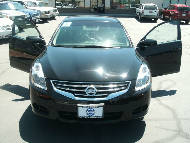 2012 Nissan Altima Pickupslt Quad Cab SWB 4WD 4x4 Truck