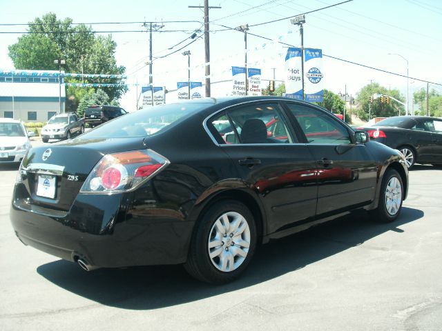 2012 Nissan Altima Pickupslt Quad Cab SWB 4WD 4x4 Truck