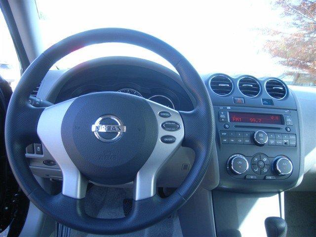 2012 Nissan Altima Unknown