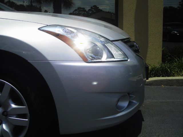 2012 Nissan Altima Pickupslt Quad Cab SWB 4WD 4x4 Truck