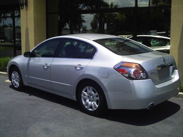 2012 Nissan Altima Pickupslt Quad Cab SWB 4WD 4x4 Truck