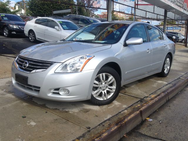 2012 Nissan Altima FWD 4DR AUTO SE LTD Avail