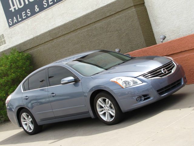 2012 Nissan Altima 4WD Reg Cab 133