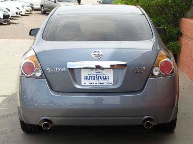 2012 Nissan Altima 4WD Reg Cab 133