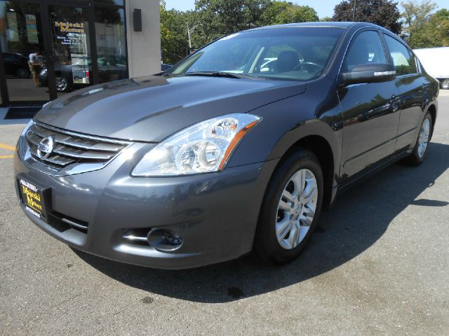 2012 Nissan Altima Pickupslt Quad Cab SWB 4WD 4x4 Truck