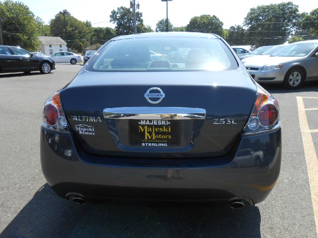 2012 Nissan Altima Pickupslt Quad Cab SWB 4WD 4x4 Truck