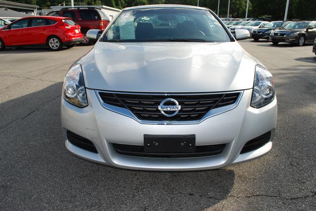 2012 Nissan Altima Pickupslt Quad Cab SWB 4WD 4x4 Truck