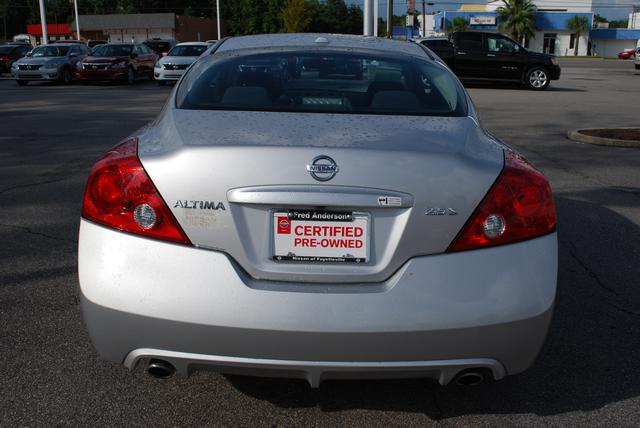 2012 Nissan Altima Pickupslt Quad Cab SWB 4WD 4x4 Truck