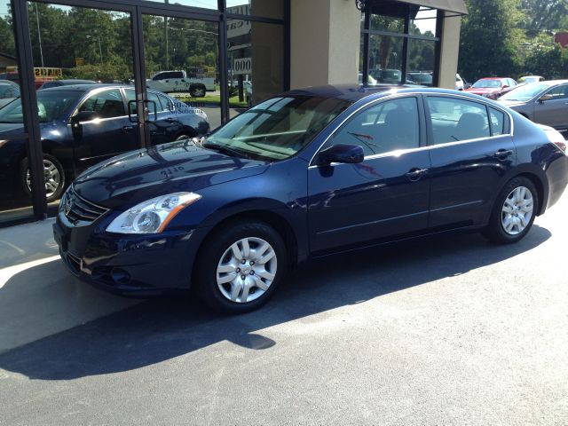 2012 Nissan Altima Pickupslt Quad Cab SWB 4WD 4x4 Truck