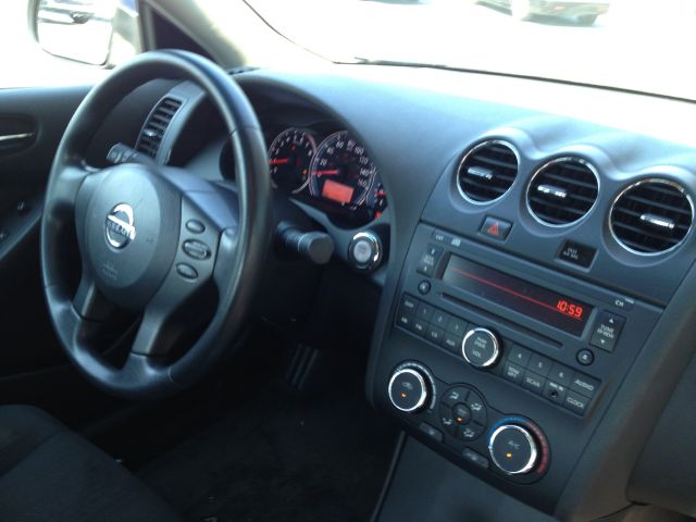 2012 Nissan Altima Pickupslt Quad Cab SWB 4WD 4x4 Truck