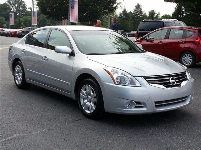 2012 Nissan Altima ST Pickup 4D 5 1/2 Ft