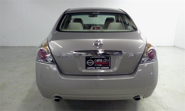 2012 Nissan Altima Pickupslt Quad Cab SWB 4WD 4x4 Truck