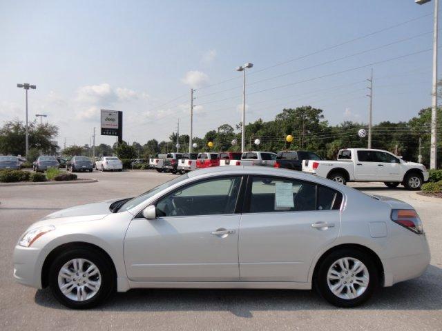 2012 Nissan Altima Quad-short-slt-6.7l Diesel-4wd-cd Player