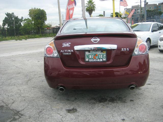 2012 Nissan Altima Pickupslt Quad Cab SWB 4WD 4x4 Truck