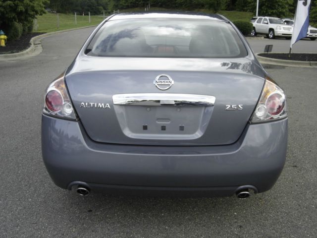 2012 Nissan Altima Pickupslt Quad Cab SWB 4WD 4x4 Truck