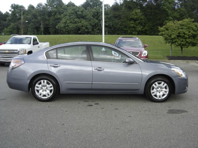 2012 Nissan Altima Pickupslt Quad Cab SWB 4WD 4x4 Truck