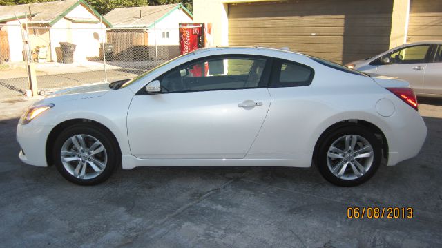 2012 Nissan Altima C/k1500 2WD Extended Cab