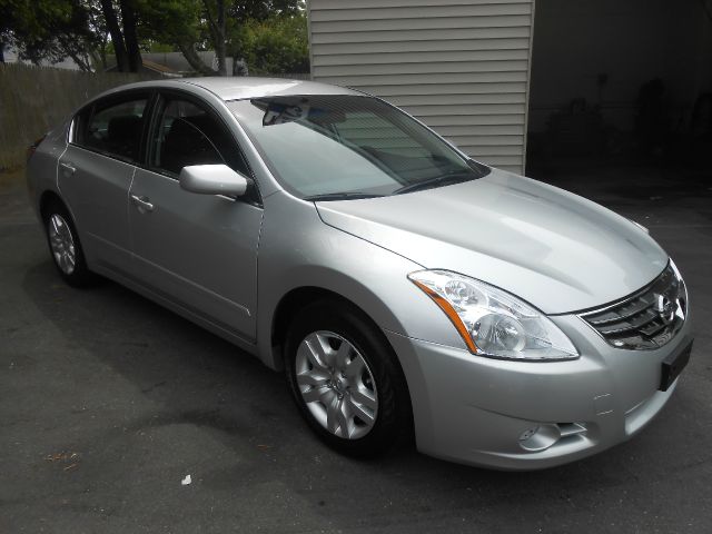 2012 Nissan Altima Pickupslt Quad Cab SWB 4WD 4x4 Truck