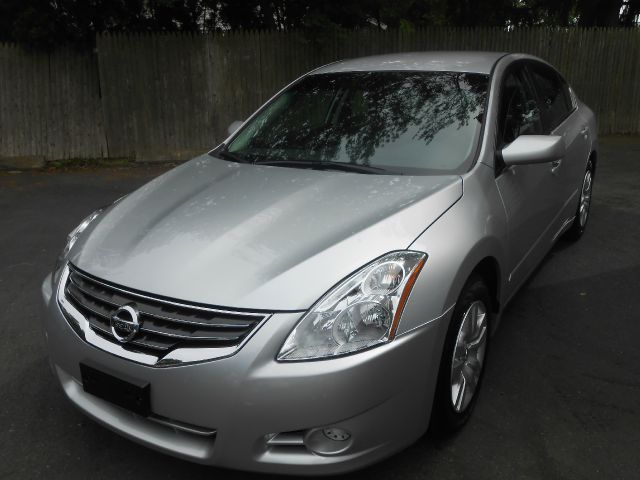 2012 Nissan Altima Pickupslt Quad Cab SWB 4WD 4x4 Truck