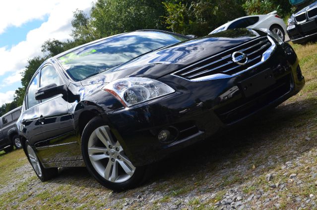 2012 Nissan Altima 4WD Reg Cab 133