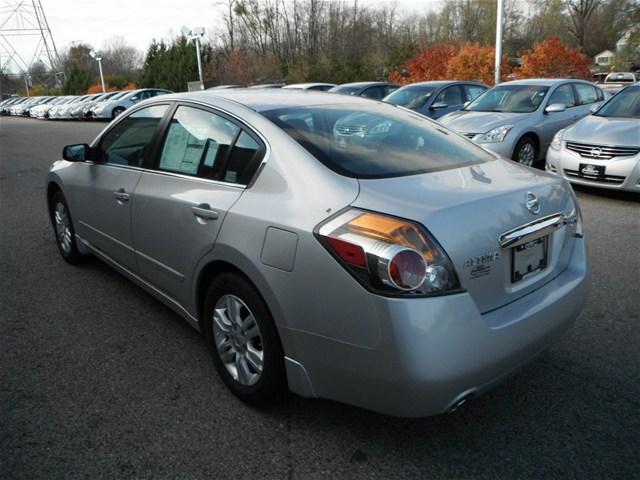 2012 Nissan Altima Pickupslt Quad Cab SWB 4WD 4x4 Truck