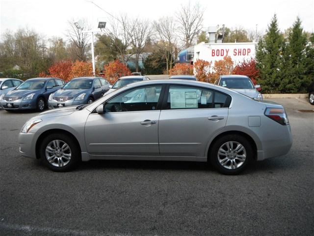 2012 Nissan Altima Pickupslt Quad Cab SWB 4WD 4x4 Truck