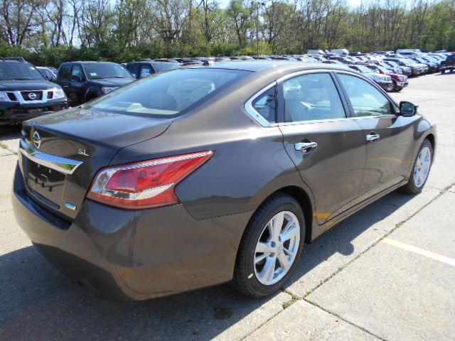 2013 Nissan Altima SLT Quad Cab 2WD