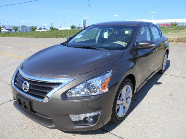 2013 Nissan Altima SLT Quad Cab 2WD